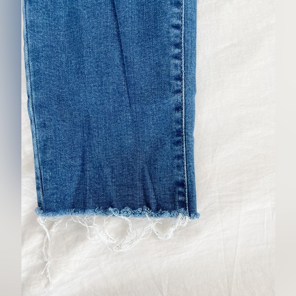 Mango Cropped Straight Leg Jeans Medium Wash Size 4 - Picture 2 of 5